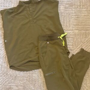 Figs Olive Green Scrub Set